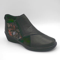 CP462-18 - BLACK FLORAL