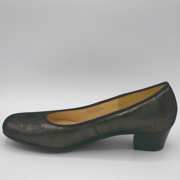 12-63652 - BLACK